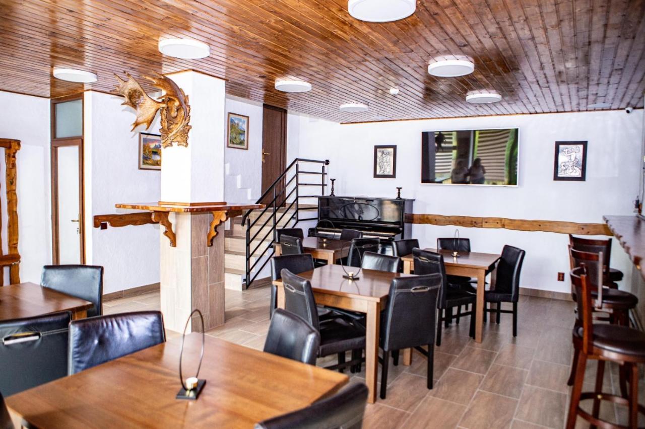 Vila Swe Sar Hotel Curtea de Argeş Buitenkant foto