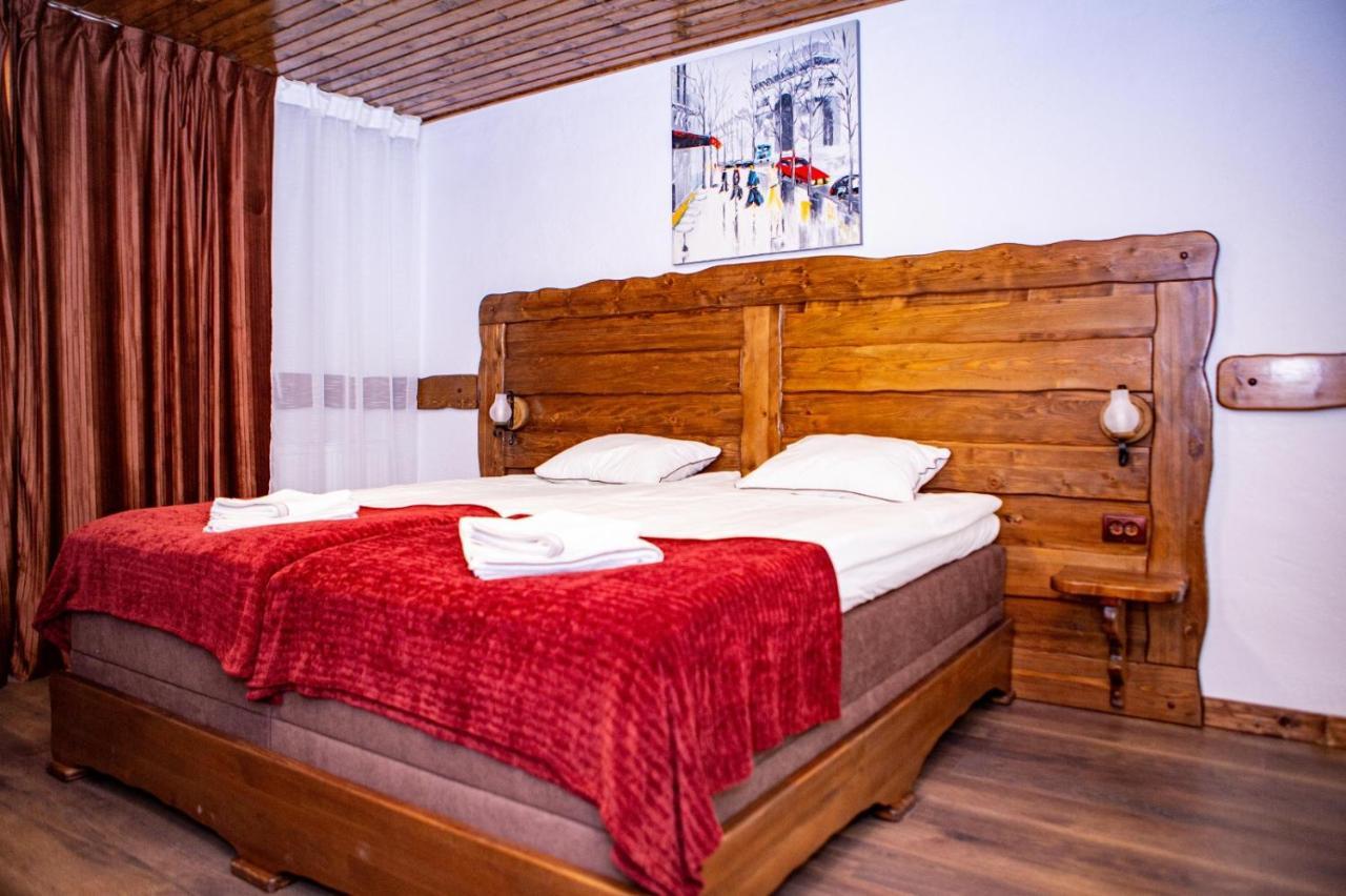 Vila Swe Sar Hotel Curtea de Argeş Buitenkant foto